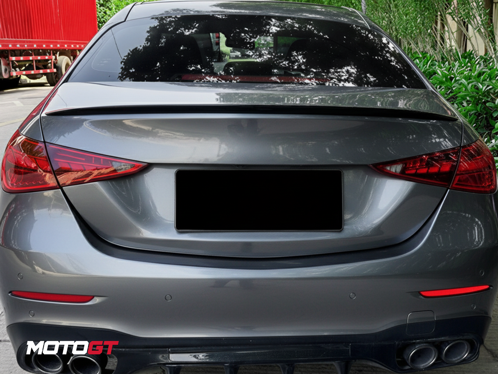 جناح خلفي أسود من الفئة C — 3